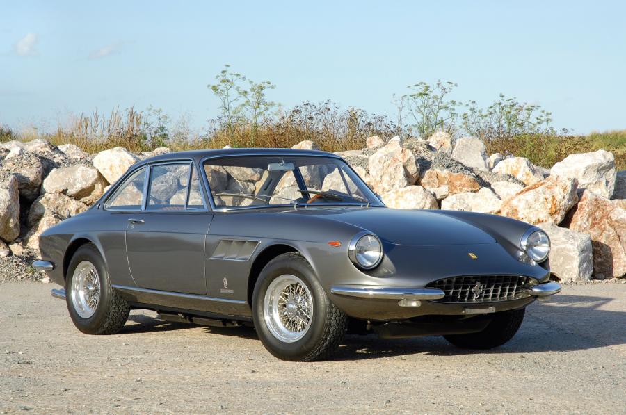  Ferrari 330 GTC 1967 года  (фото 20 из 20)